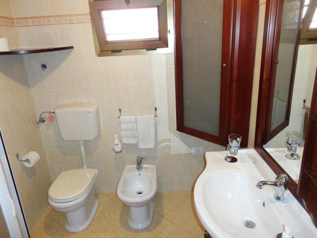 Casetta Indipendente Torre San Giovanni 103 Verso Sud מראה חיצוני תמונה